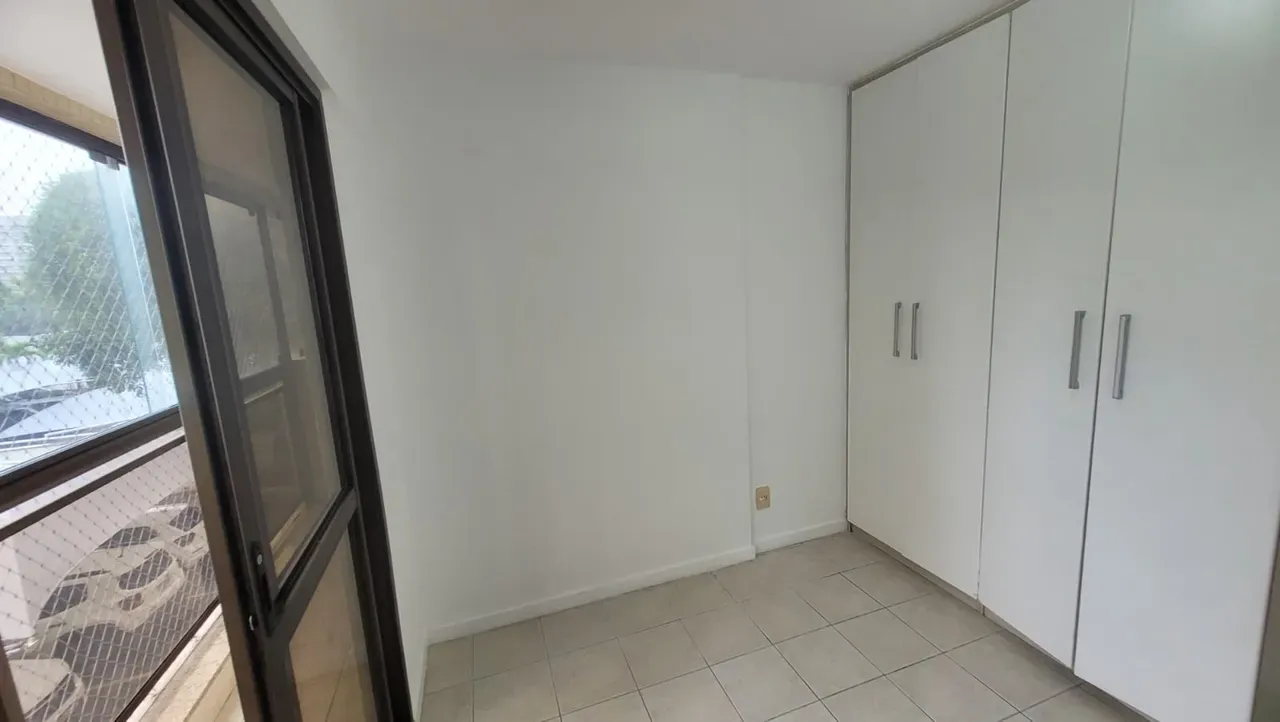 70 m² apartment with 3 bedrooms, 2 bathrooms and parking — photo 24