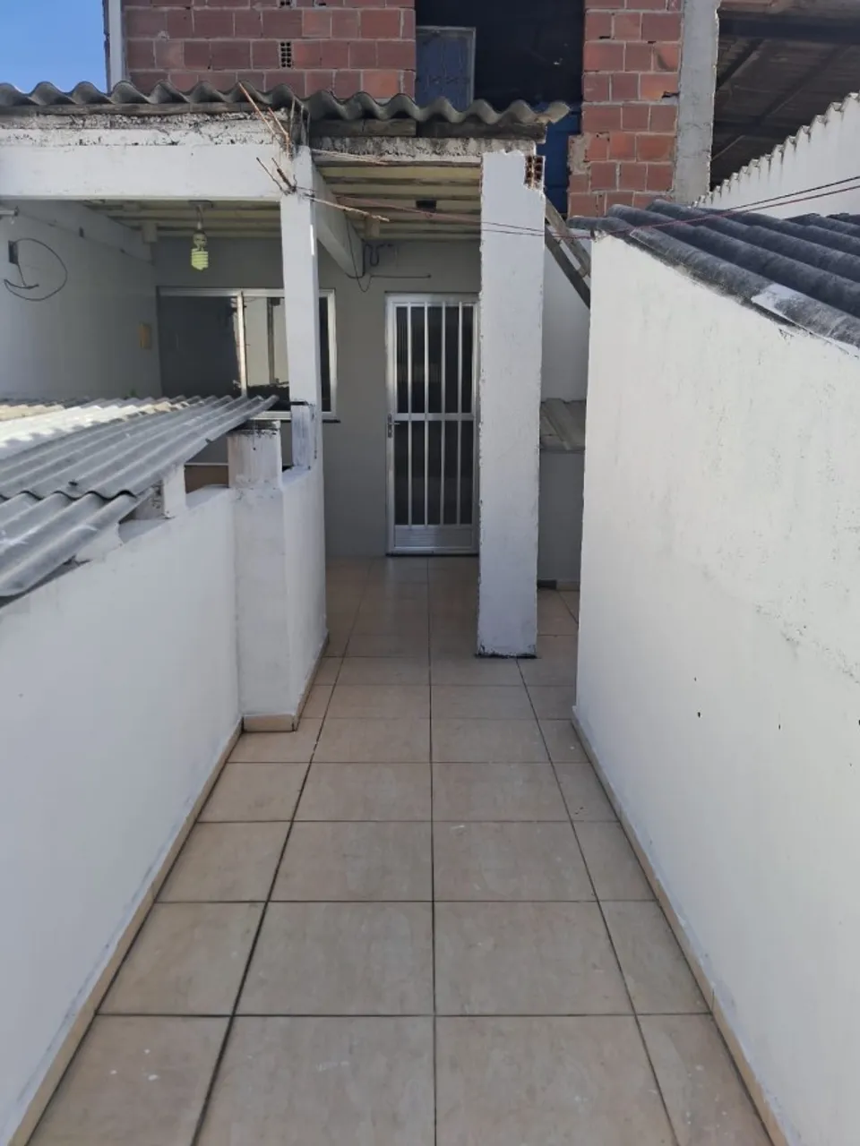 Furnished house for rent with 2 bedrooms and 1 bathroom — photo 11