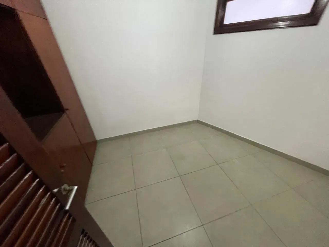 Casa triplex com 4 quartos, 2 banheiros e vaga — photo 7