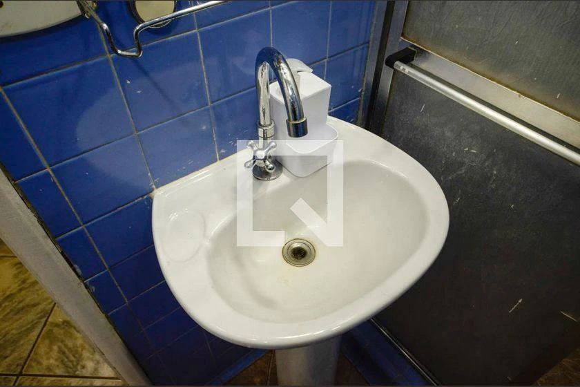 Furnished house with 2 bedrooms and 1 bathroom — photo 32