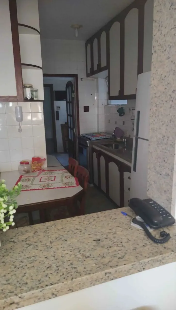 3-bedroom apartment in a building with a gym — photo 3