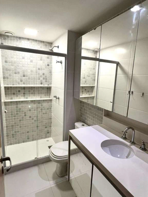 Furnished rental duplex with 4 bedrooms and private BBQ — photo 24