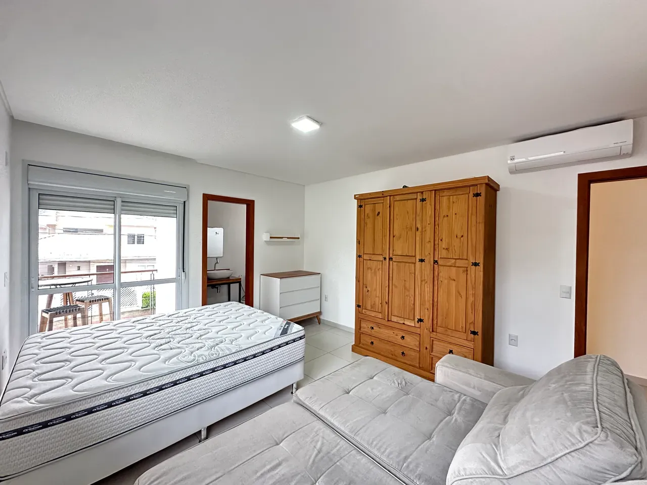 3-bedroom house with a private BBQ — photo 3
