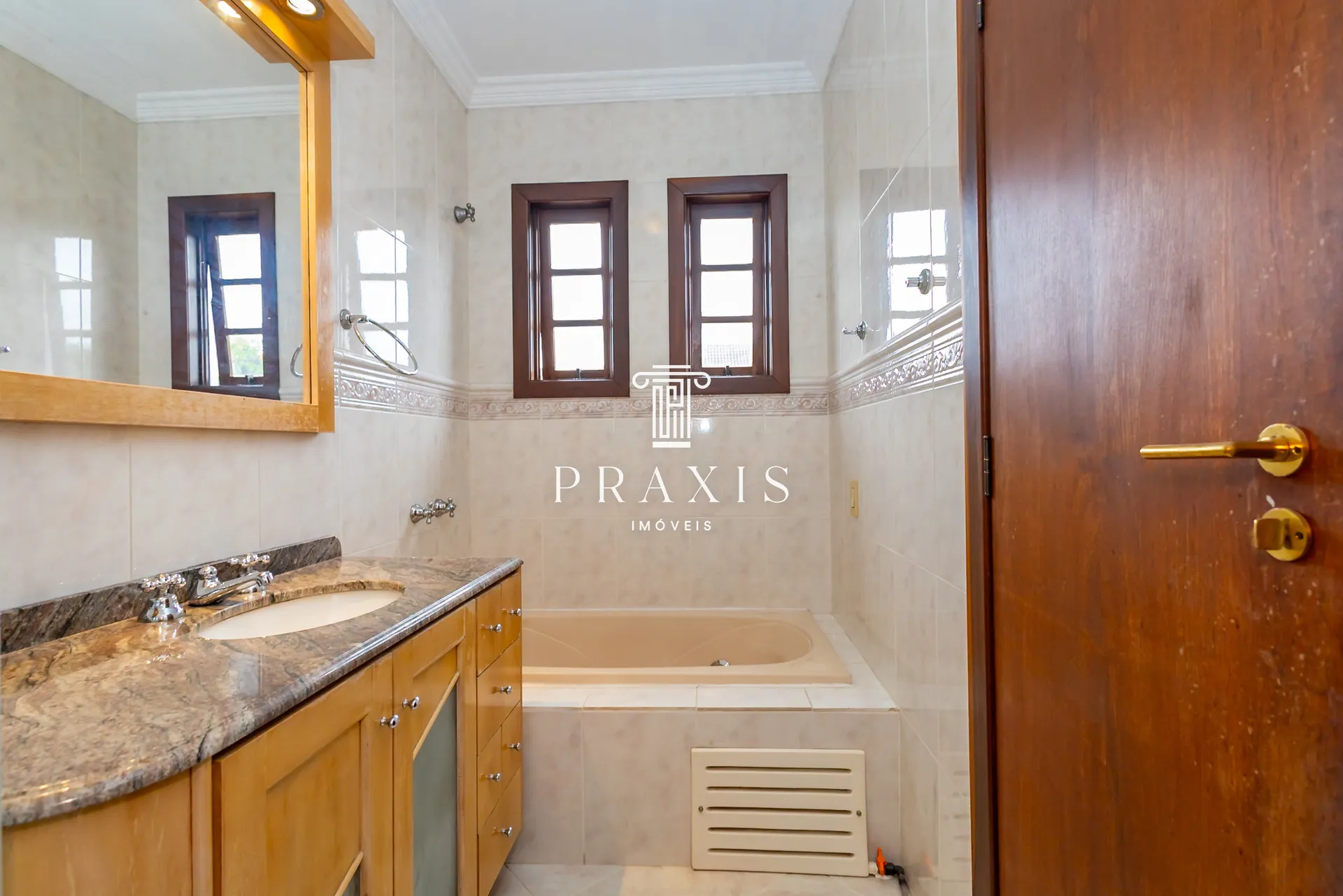 207 m² house with 5 bedrooms, 2 suites and 2 parking — photo 72