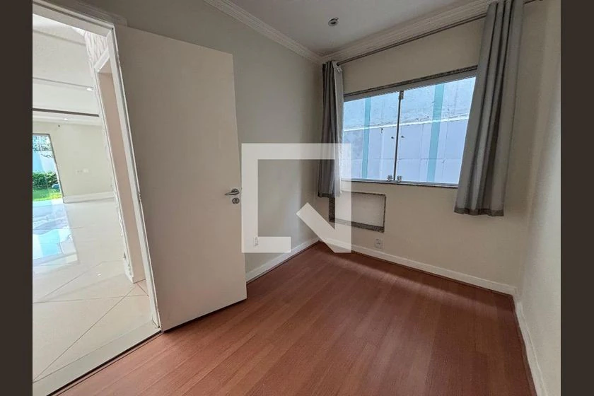 Casa em condomínio com 6 quartos e jardim privativo — photo 22