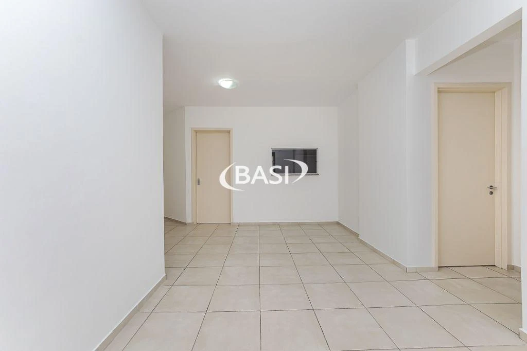 Квартира 84 м² з пральною машиною та балконом із грилем — photo 12