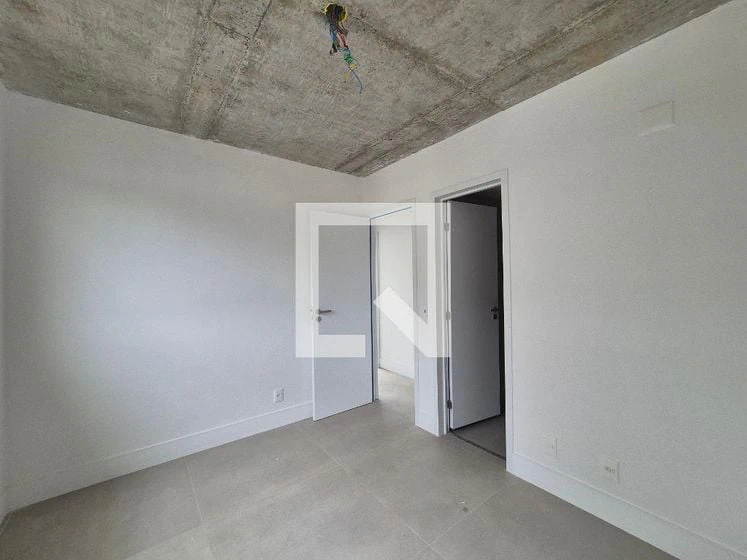 Mountain view in a 3-bedroom apartment, 65 m² — photo 10