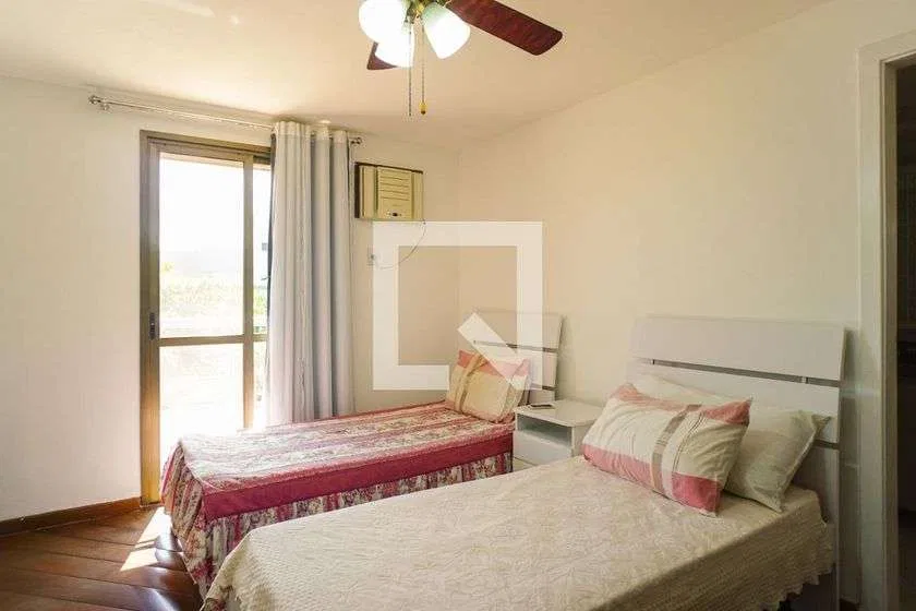 Duplex with 5 bedrooms and 550 m², 5 parking spaces — photo 28