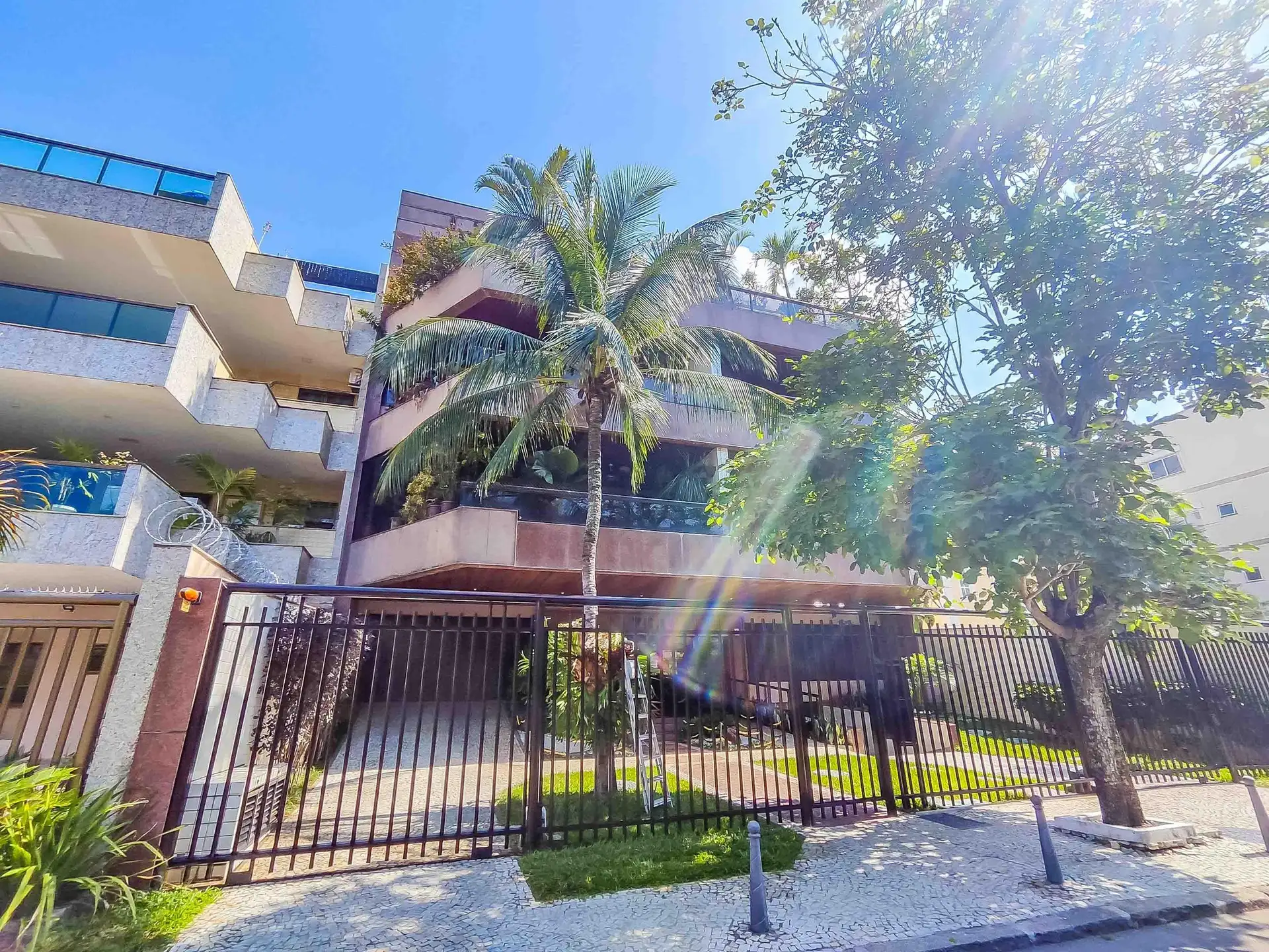 Apartamento sem mobília com 3 quartos e área de lavanderia — photo 49