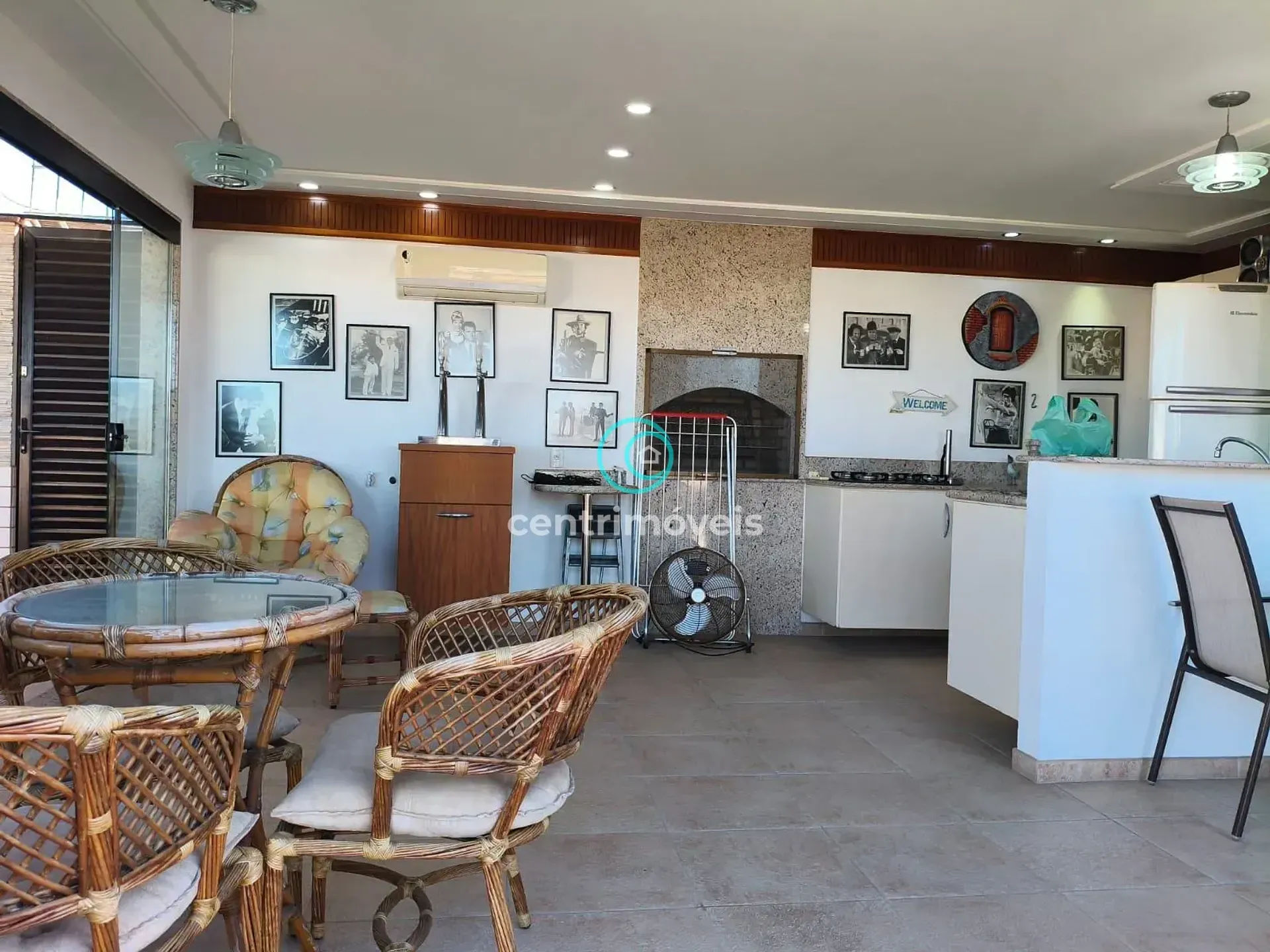 Apartamento mobiliado com 4 quartos e 3 banheiros — photo 31