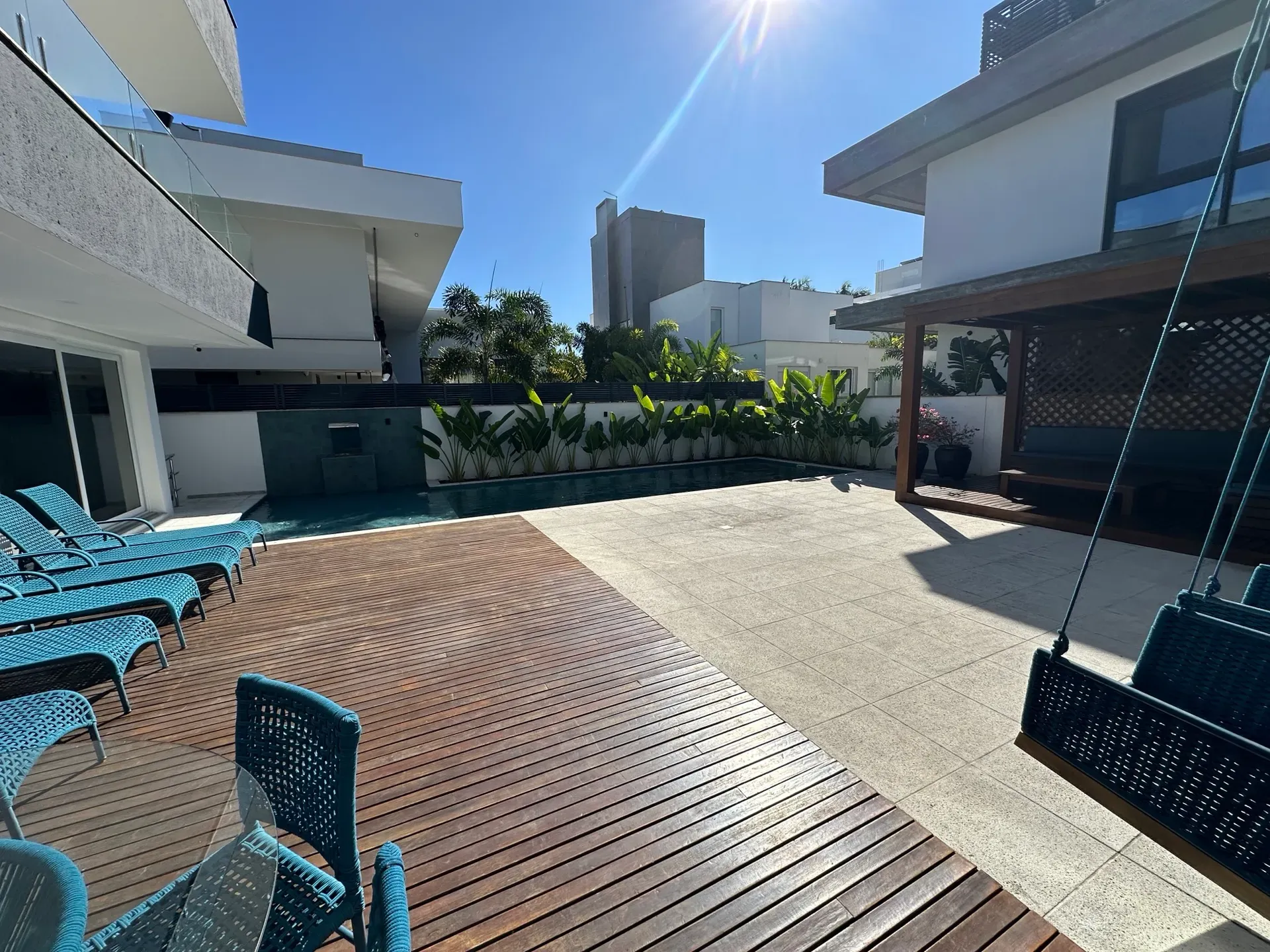 Casa mobiliada com 9 suítes e jacuzzi no prédio — photo 3