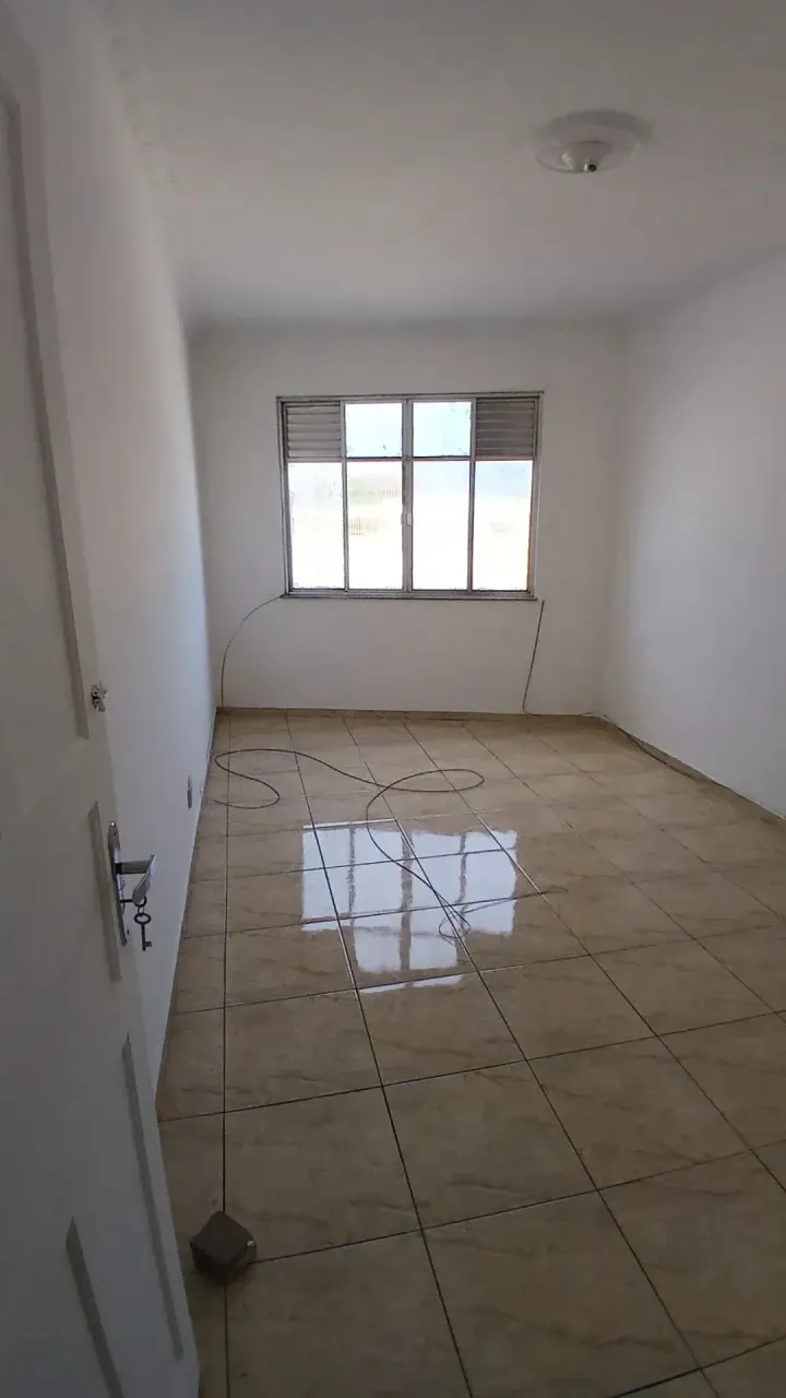 Apartamento sem mobília com 2 quartos e box de vidro — photo 13