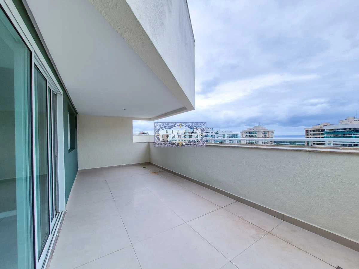 Apartment, 381 m², with a water view — photo 23