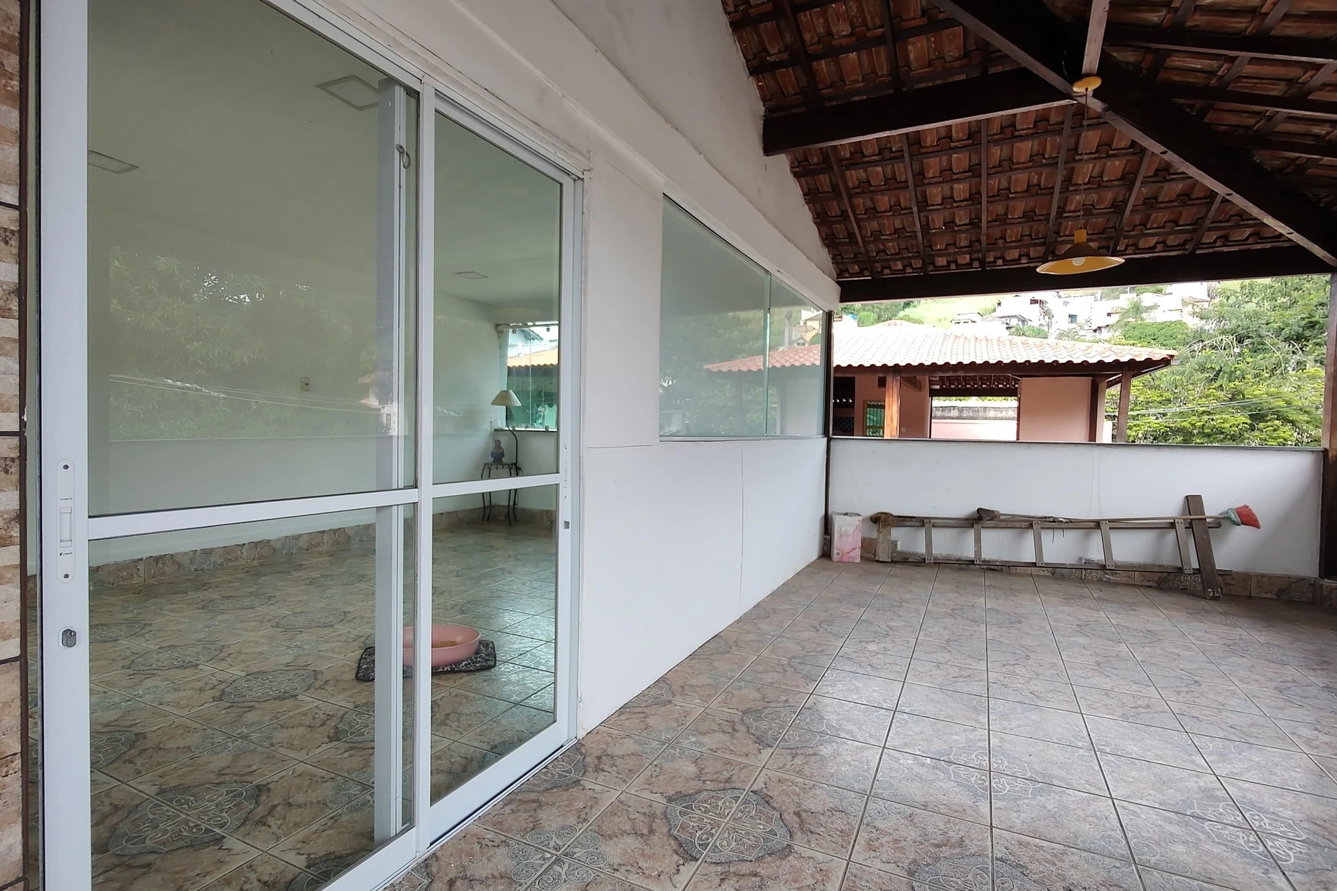 Furnished house with 4 bedrooms and a built-in balcony grill — photo 43