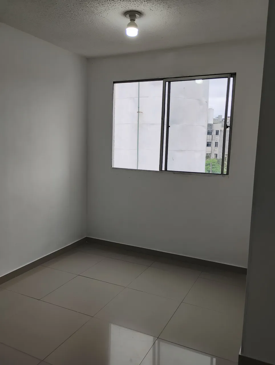 2-bedroom apartment in a building with a gym — photo 14