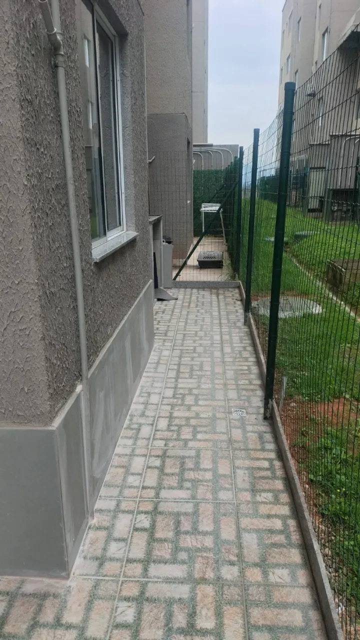 2-bedroom apartment in a building with a pool — photo 18