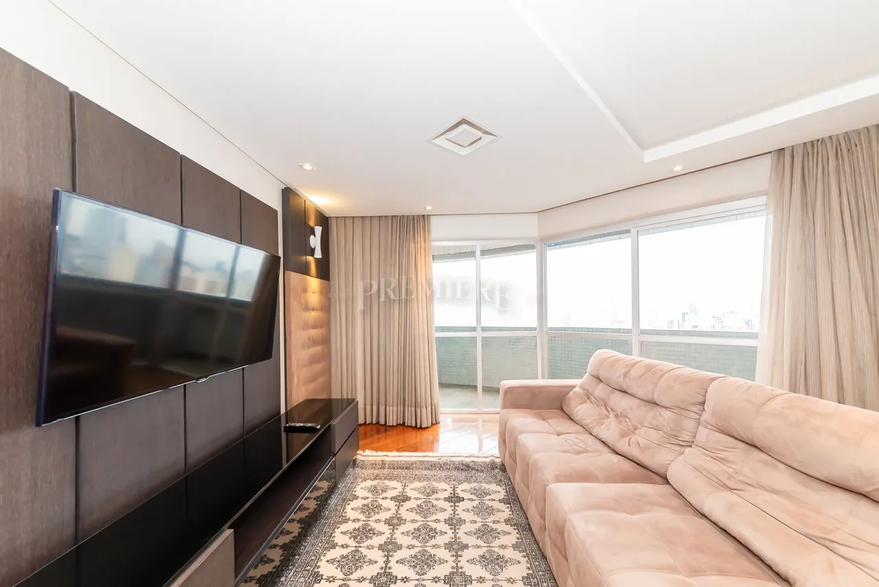 Apartamento de 4 dormitorios con balcón, 265 m² y 2 plazas — photo 6