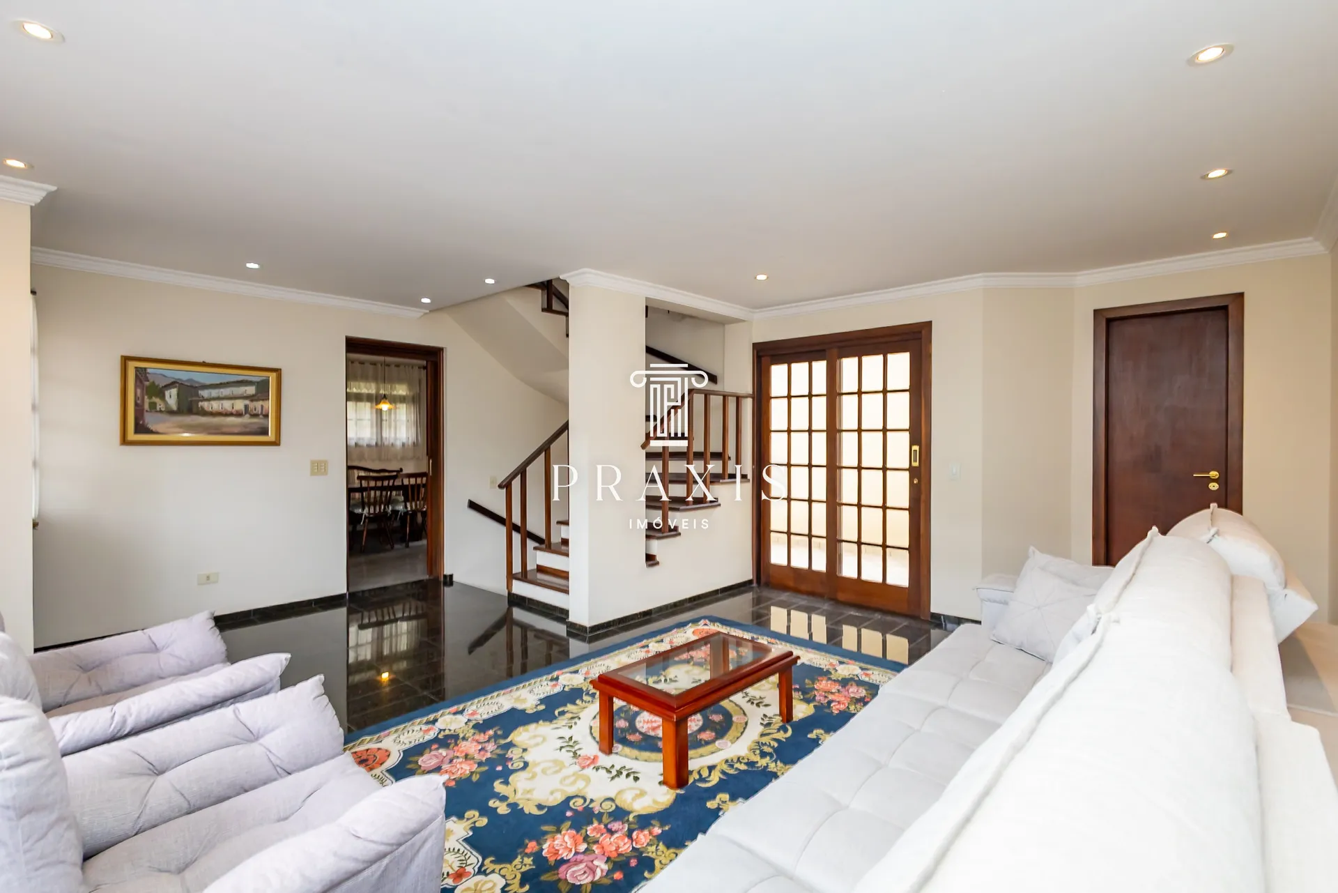 207 m² house with 5 bedrooms, 2 suites and 2 parking