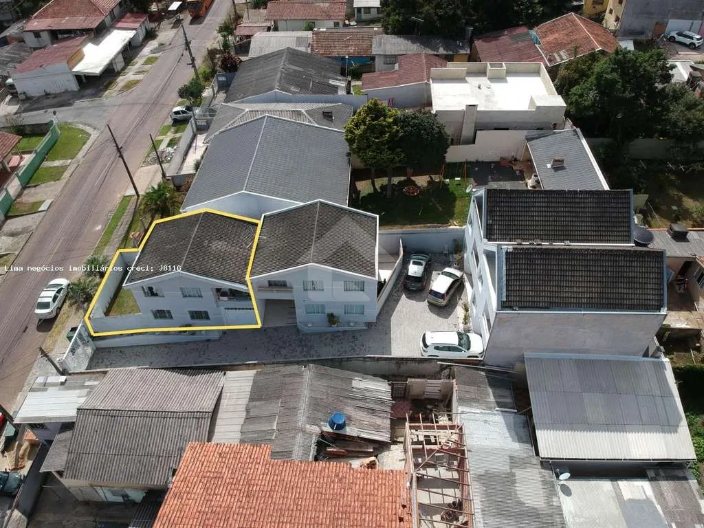 Two-story house with 3 bedrooms, 1 en-suite and parking — photo 14