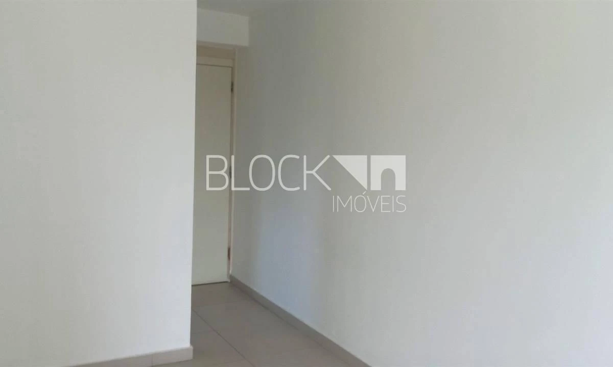 Apartamento de 51 m² com 2 quartos e varanda — photo 12