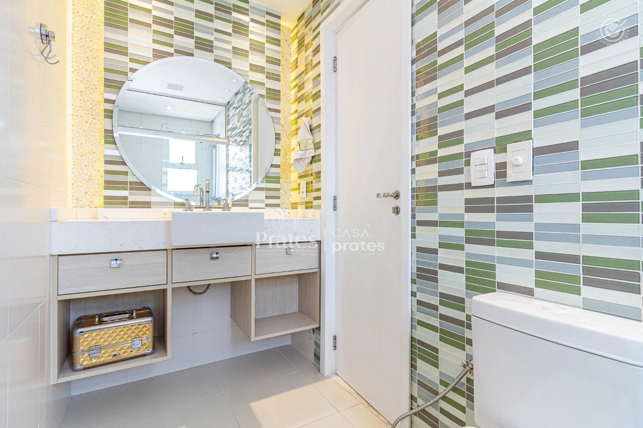 Apartment with 3 en-suite bedrooms, 230 m² and parking — photo 8