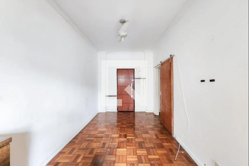 45 m² 1-bedroom apartment with open-plan gas kitchen