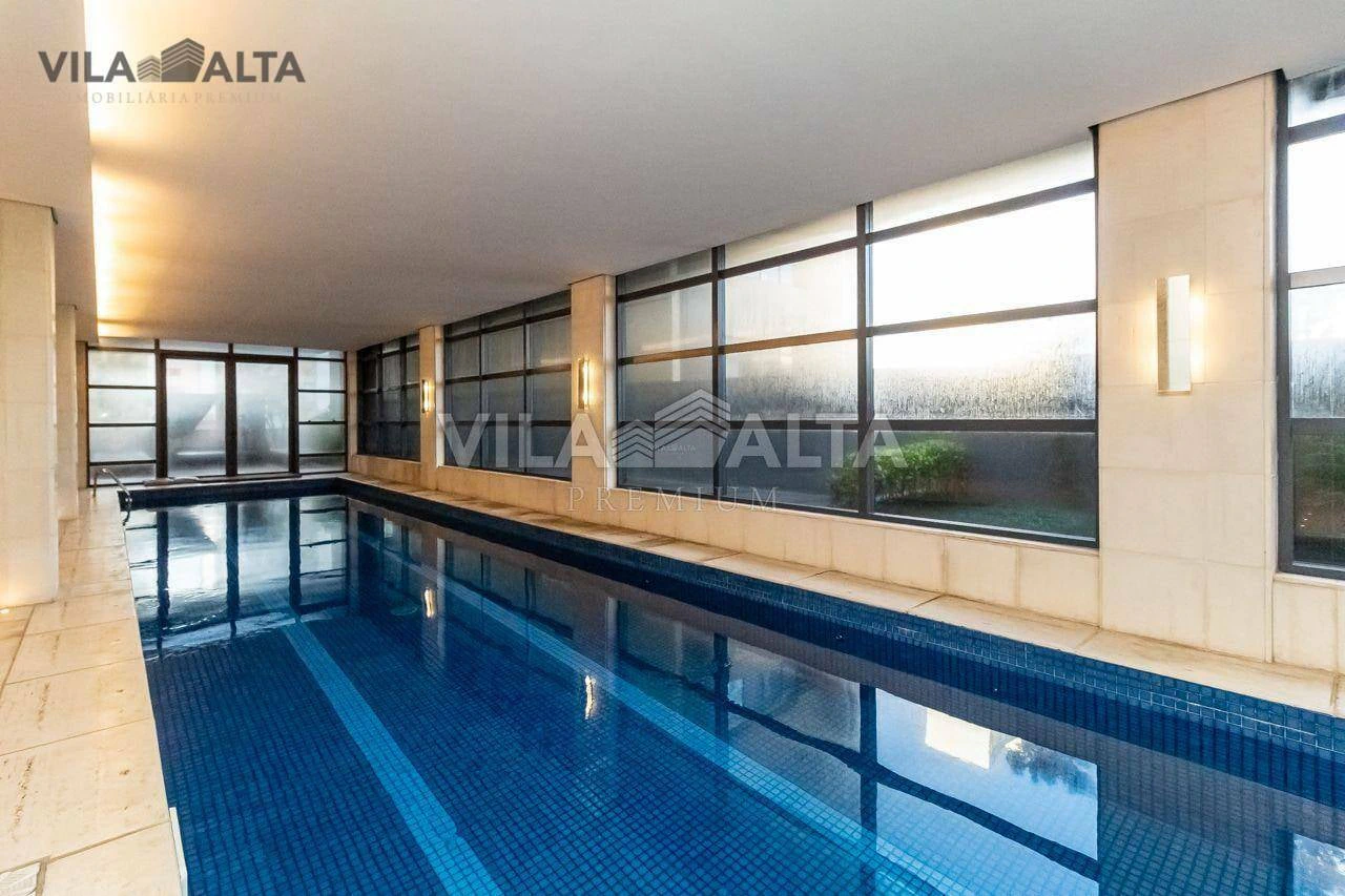 Furnished studio in a building with an indoor pool — photo 30