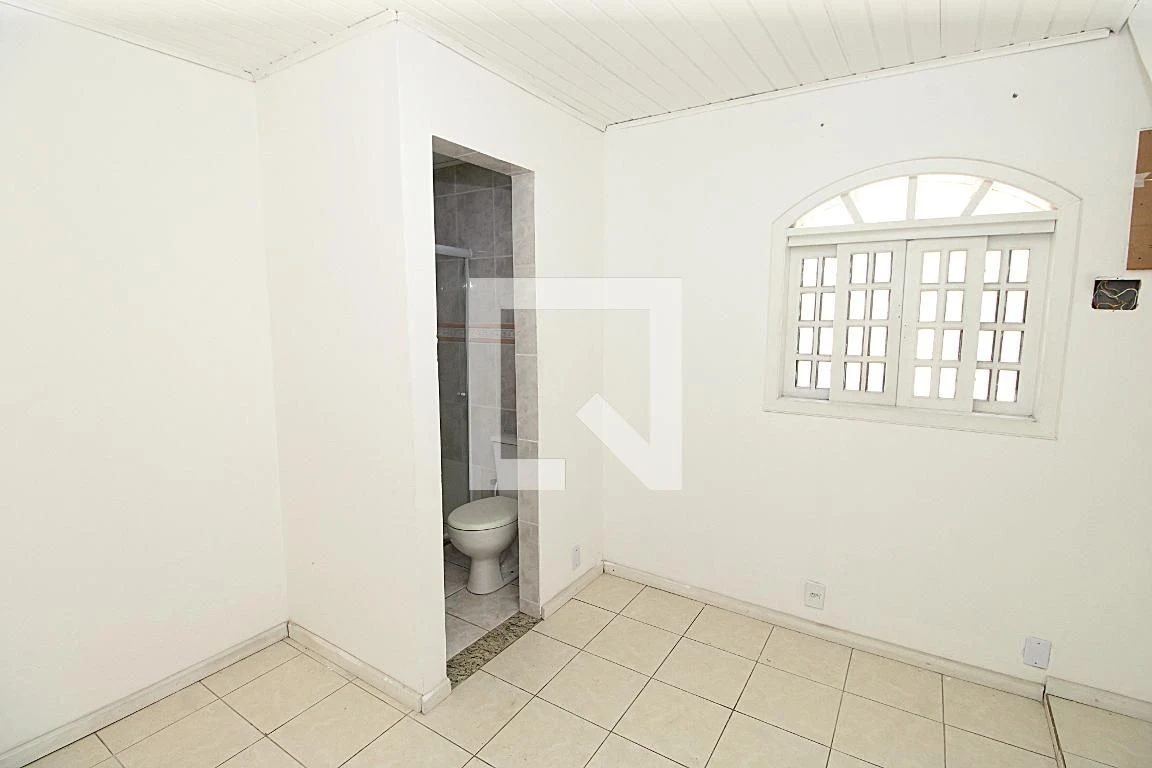 Casa de 3 quartos com banheira — photo 6