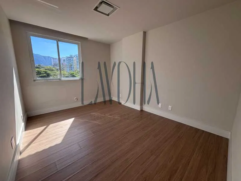 Apartment with 4 bedrooms, 1 en-suite, 138 m² — photo 5
