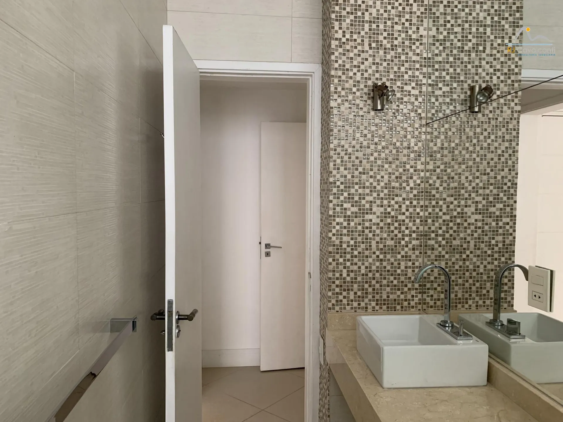 Квартира 155 м² з 3 спальнями та 3 ванними — photo 26