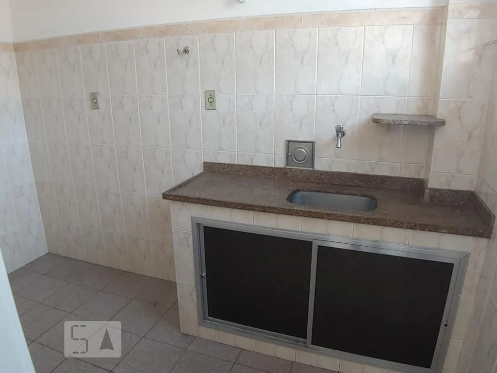 1-bedroom apartment with a closed kitchen and no parking — photo 5