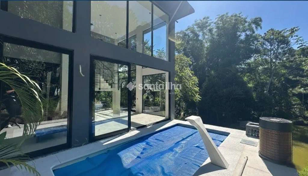 Casa en condominio con 3 dormitorios y 890 m² — photo 2