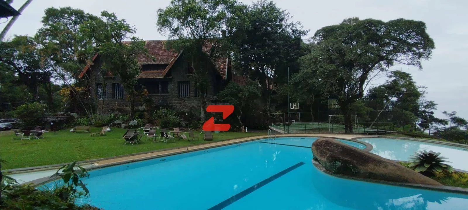 Apartment with 2 bedrooms, 1 bath and 1 parking spot