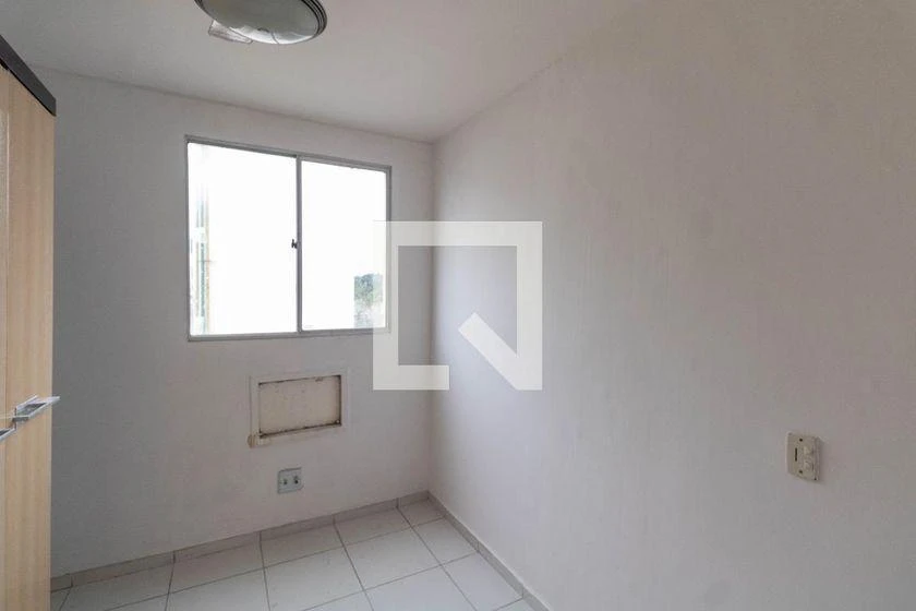 Apartamento de 2 quartos em condomínio com piscina — photo 38