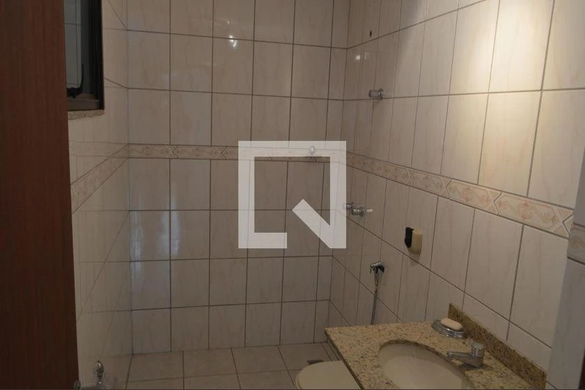 Apartment with 3 bedrooms, balcony and 130 m² — photo 35