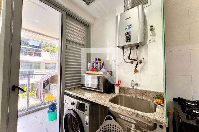 79 m² apartment with a washing machine and a home office — photo 7