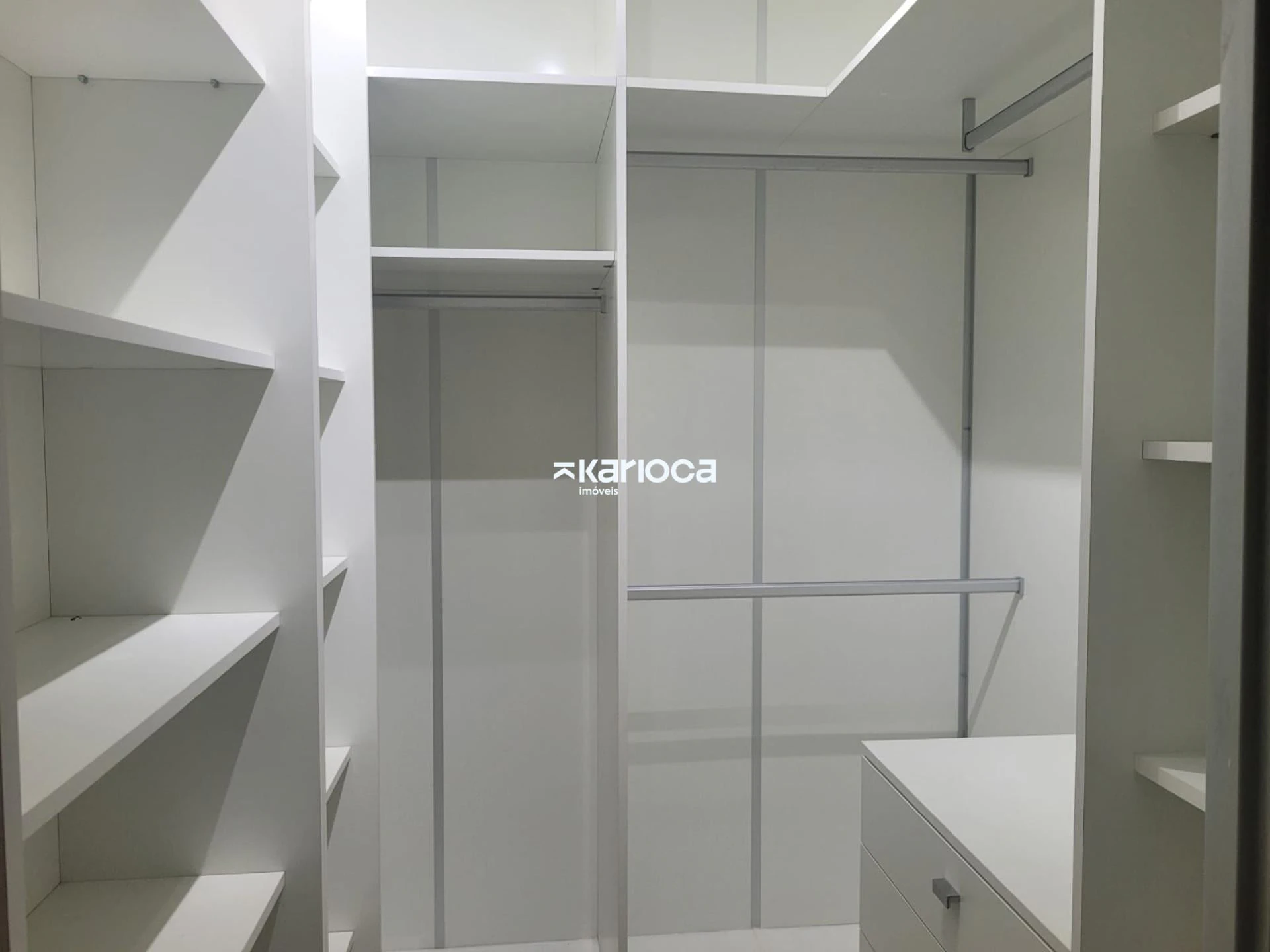 Apartamento de 169 m² com 4 suítes e 2 vagas — photo 11