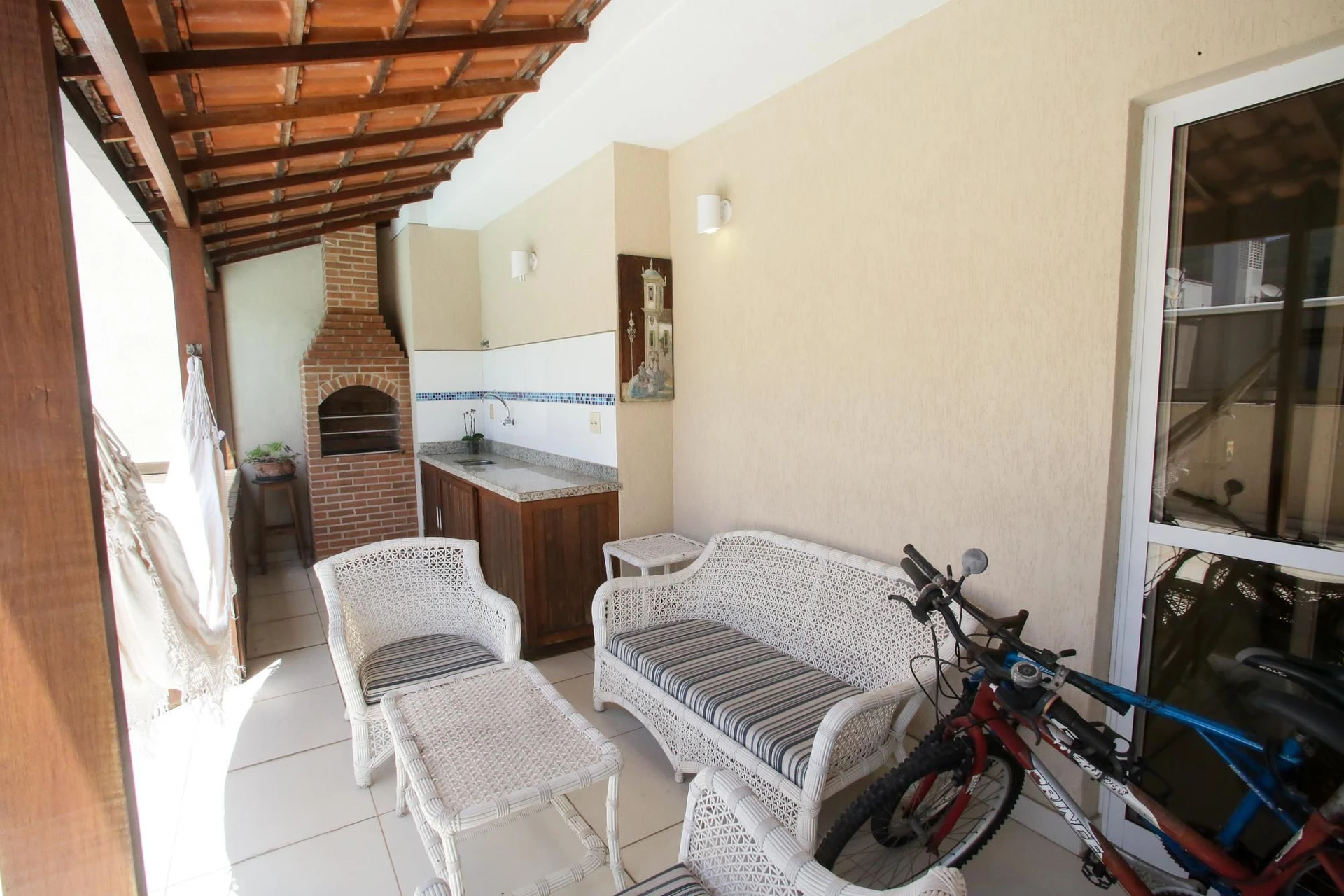 Apartamento mobiliado: 4 quartos, 4 banheiros e 2 vagas — photo 17
