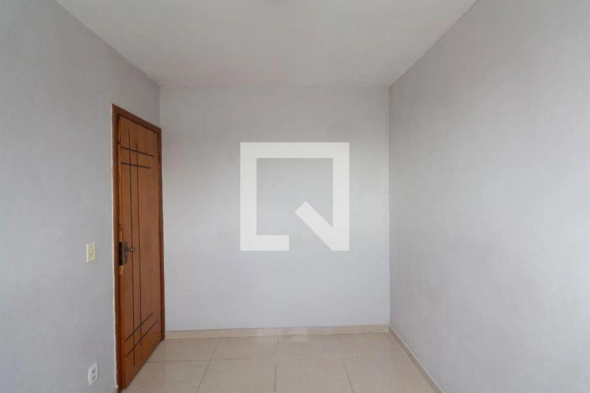 Departamento de 2 dormitorios con balcón cerrado con vidrio — photo 11