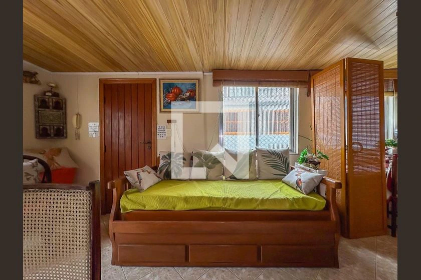 Furnished 75 m² duplex with balcony and built-in grill — photo 8