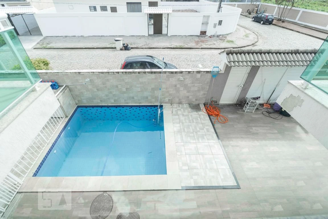 Casa mobiliada com 2 quartos em suítes e piscina privativa — photo 17