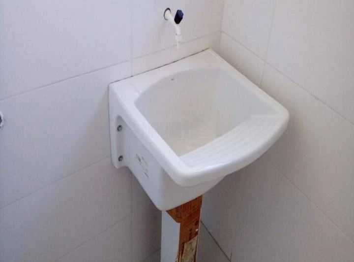 Apartamento de 2 dormitórios com suíte e 75 m² — photo 4