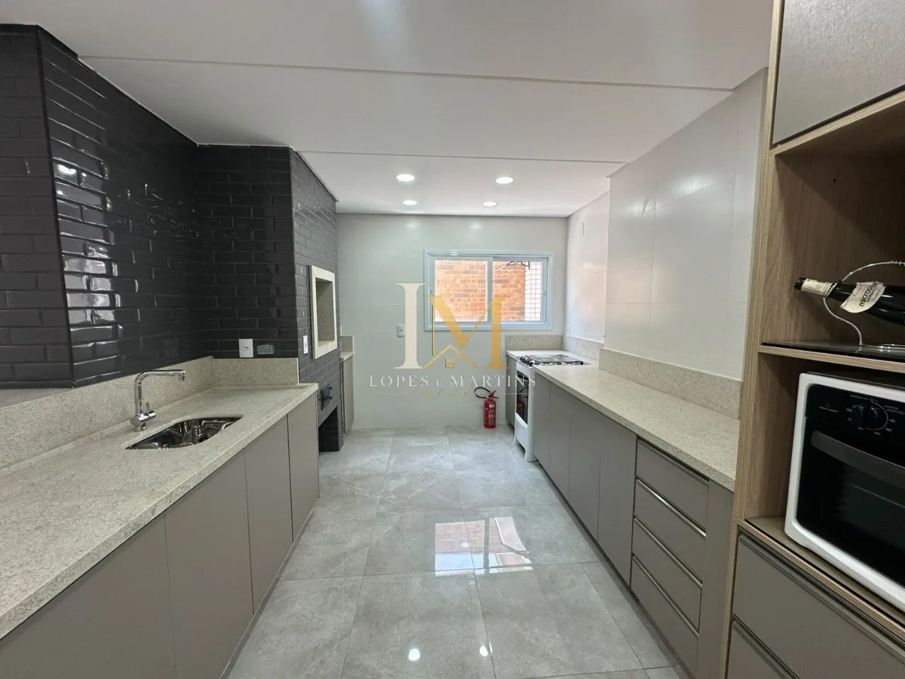 63 m² apartment with a washing machine and a home office — photo 44