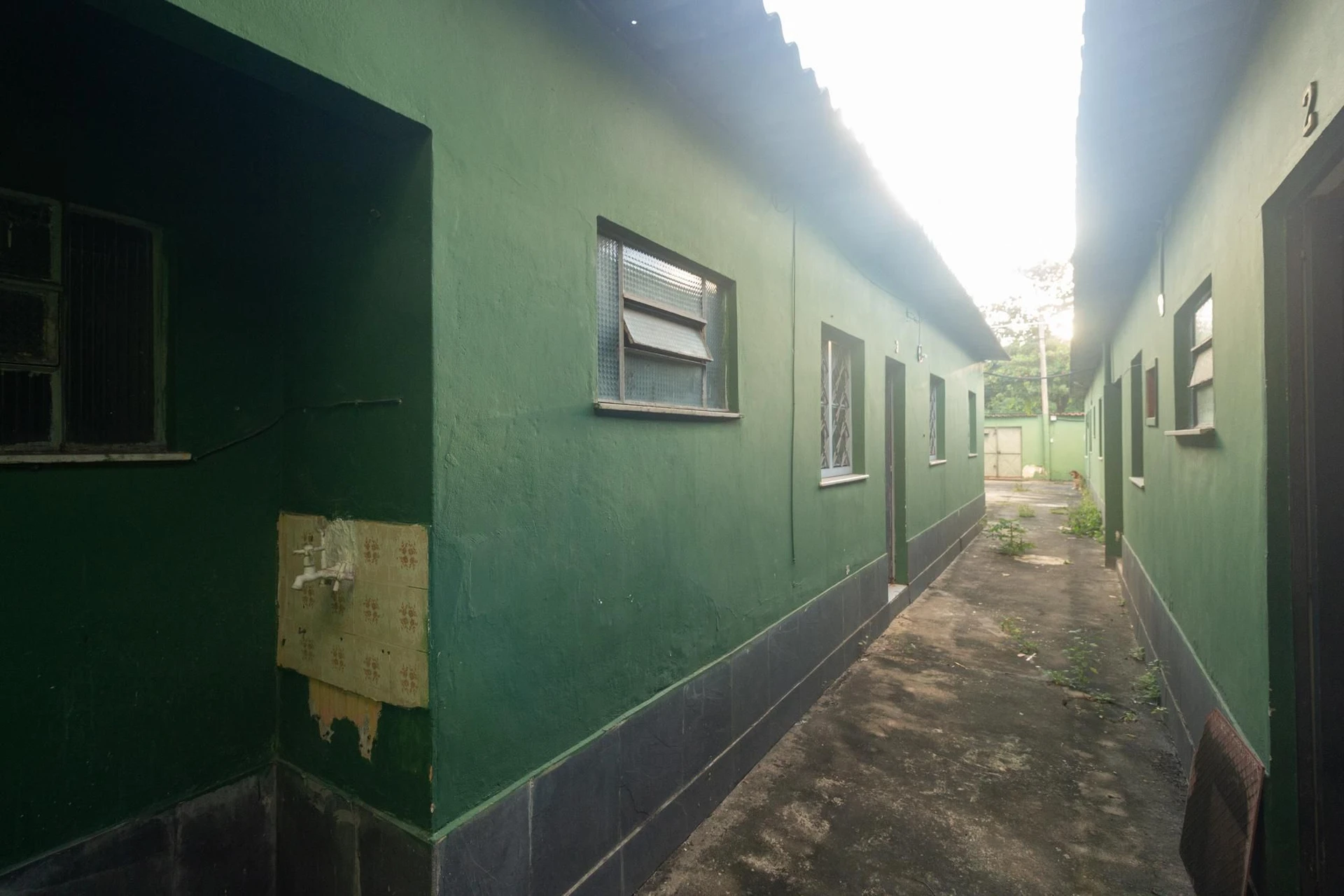 Unfurnished house with 2 bedrooms and 1 parking space — photo 11