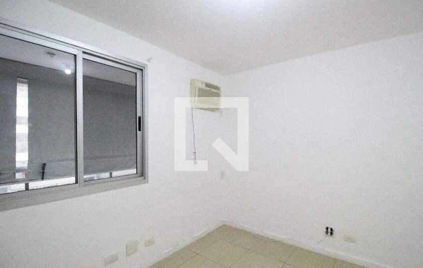 Apartment, 87 m², with a glass-enclosed balcony — photo 6