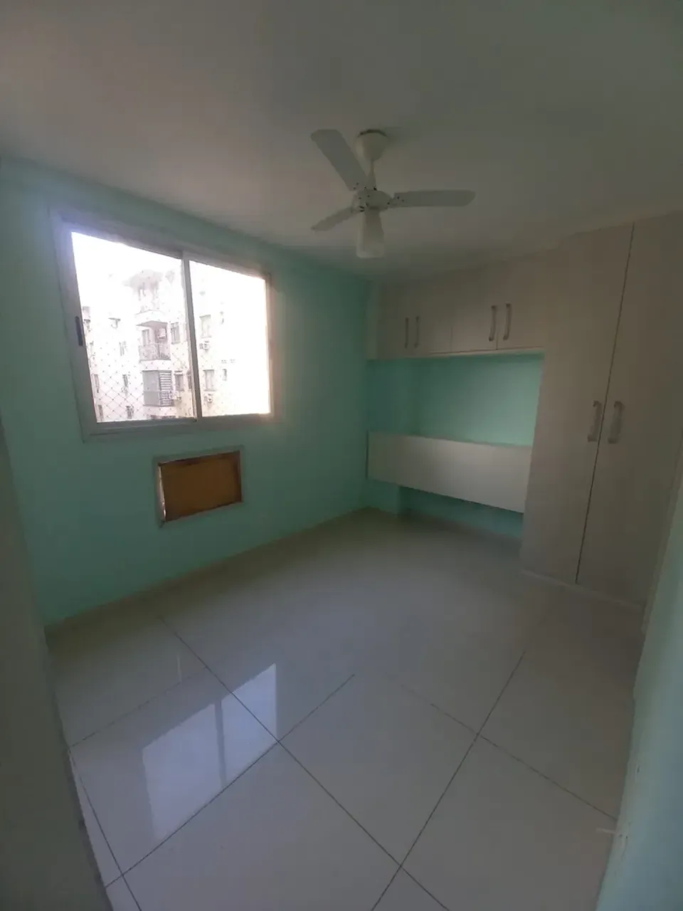2-bedroom apartment with open-plan kitchen — photo 5