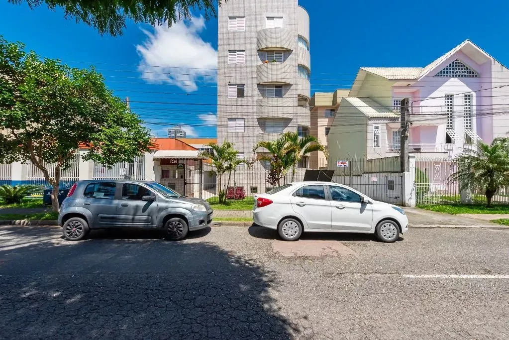 95 m² apartment with 2 bedrooms and 2 bathrooms — photo 50