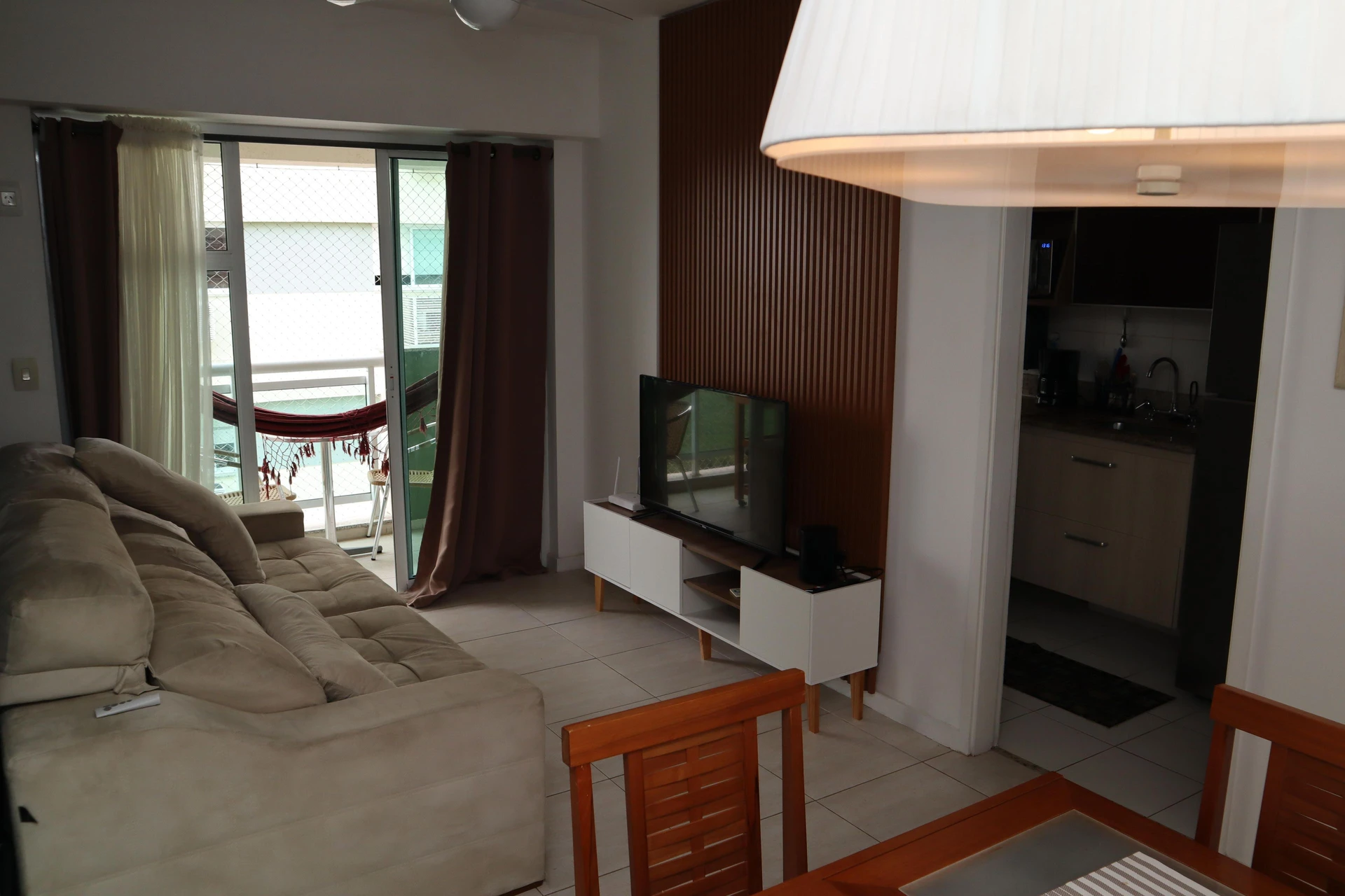 2-bedroom apartment with a mountain view — photo 12