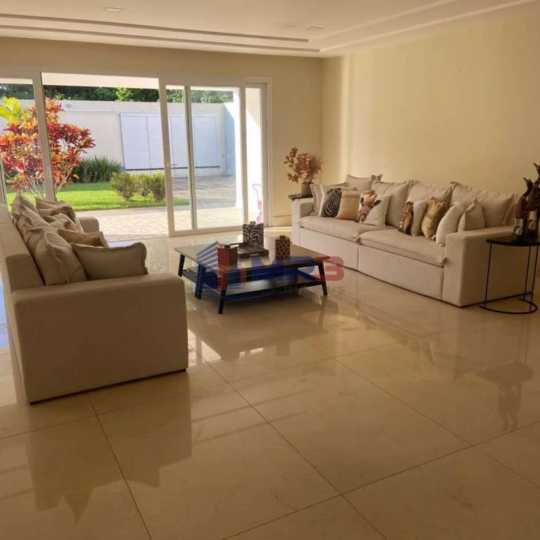 Gated house with 8 en-suite bedrooms and 20 bathrooms — photo 4