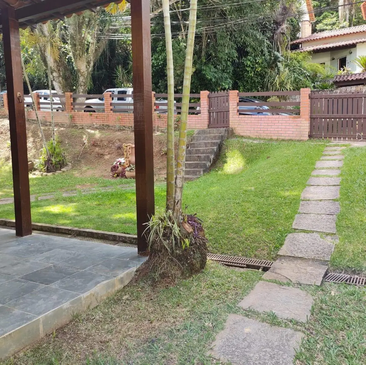 Casa térrea sem mobília com 4 quartos e 6 banheiros — photo 49